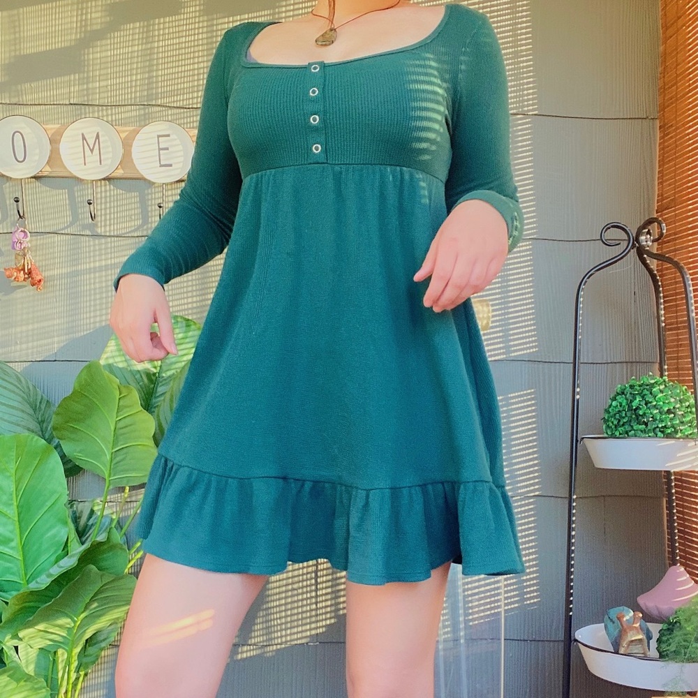 Green Long Sleeve Dress